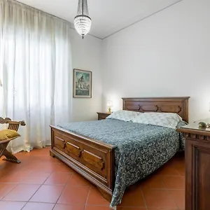  Appartamento Casa Adriana Elegante E Luminosa Italia